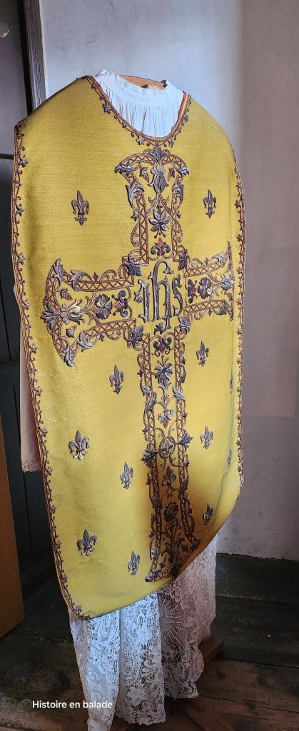 Vêtement liturgique