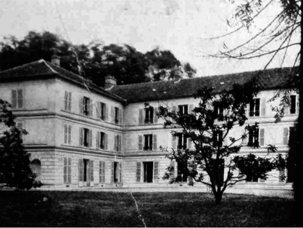 Maison Russe, maison de retraite ©domaine public. Source photo : eglise-russe-ste-genevieve-des-bois.eu